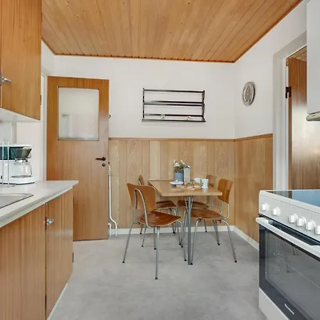 3 Bedroom Beautiful In Feriehus Haderslev